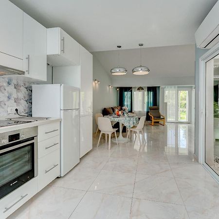 Beautiful Bungalow In Island Village Costa Adeje  Esterno foto