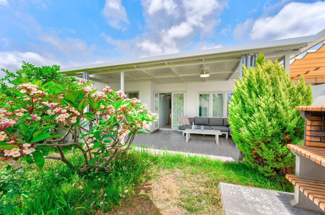 Beautiful Bungalow In Island Village Costa Adeje  Esterno foto